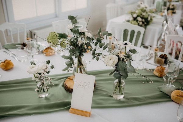 Décoration de table vert mariage